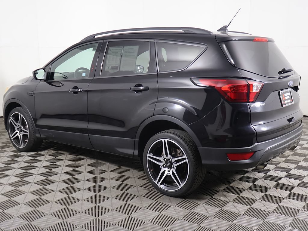 Used 2019 Ford Escape SEL AWD/4WD image 10
