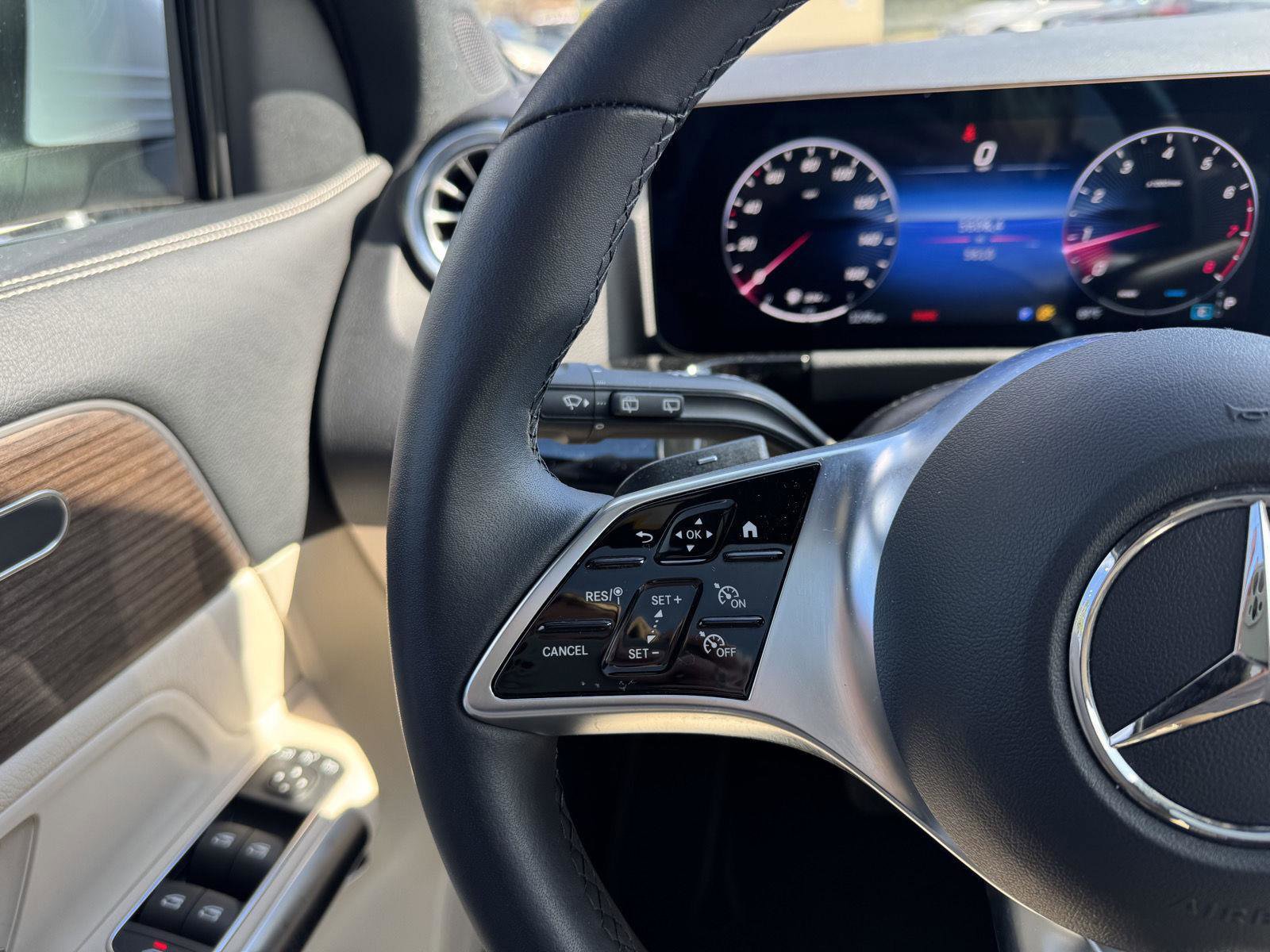 Certified 2026 Mercedes-Benz GLA 250 image 11