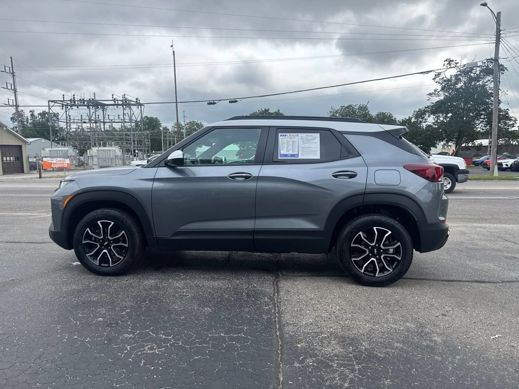 Used 2021 Chevrolet TrailBlazer ACTIV w/ Sun and Liftgate Package AWD/4WD image 4