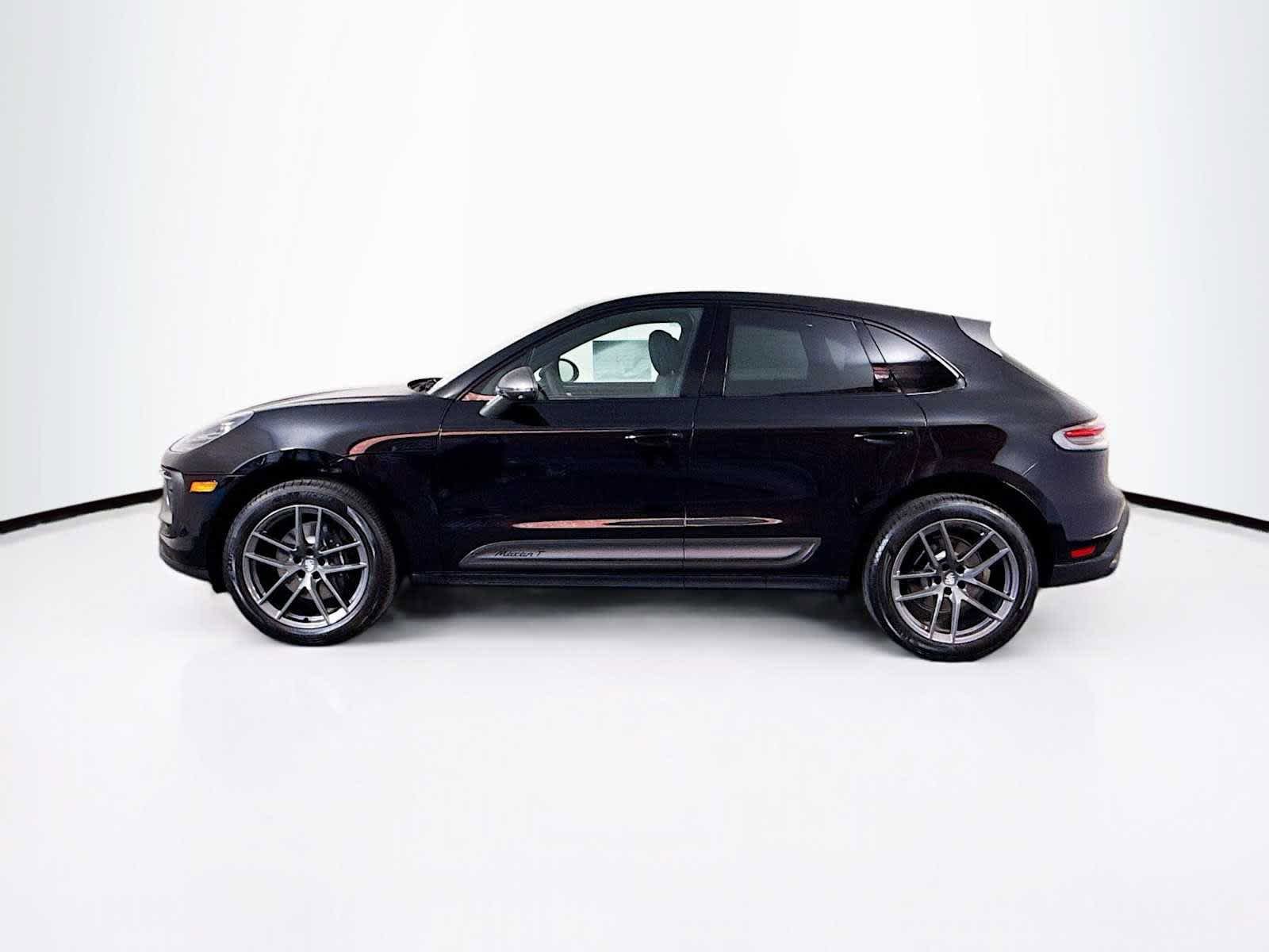 New 2025 Porsche Macan AWD/4WD image 2