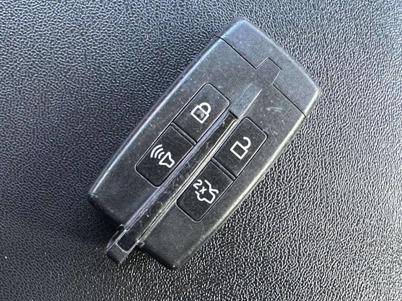 Used 2012 Ford Taurus Limited image 33