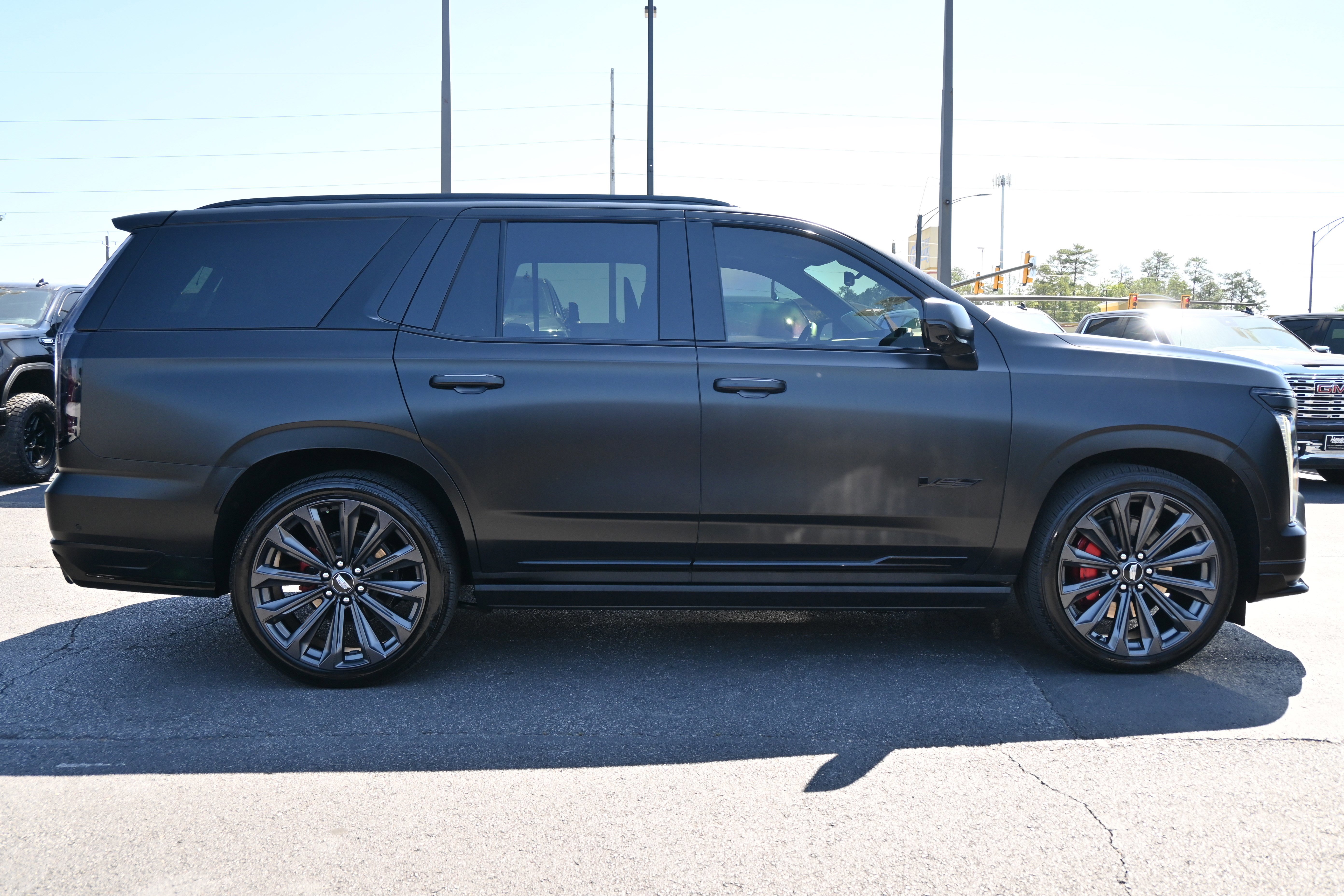 Used 2025 Cadillac Escalade V image 20