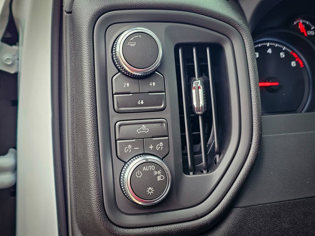 New 2026 GMC Sierra 3500 Pro w/ Convenience Package image 18