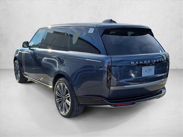 New 2025 Land Rover Range Rover Long Wheelbase SE image 7