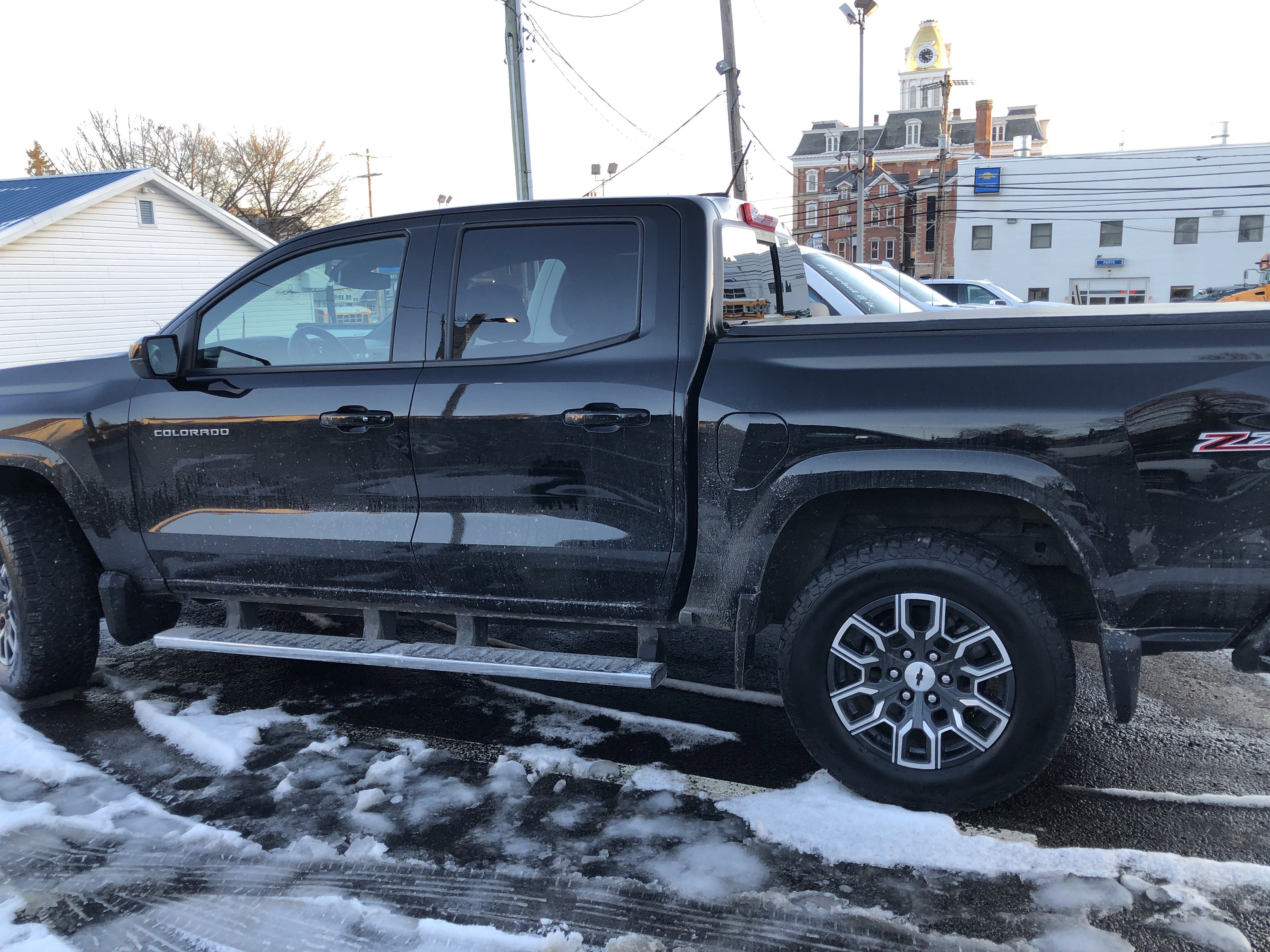 Certified 2024 Chevrolet Colorado Z71 w/ Z71 Convenience Package 2 image 1