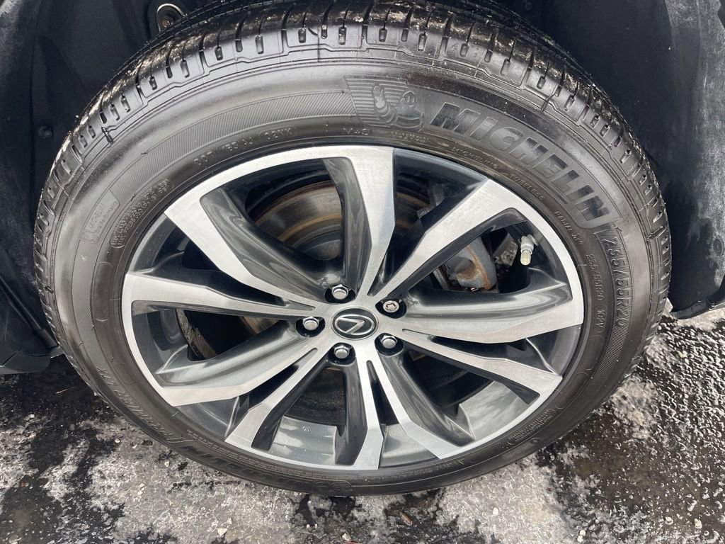 Used 2020 Lexus RX 450hL AWD w/ Premium Package image 29