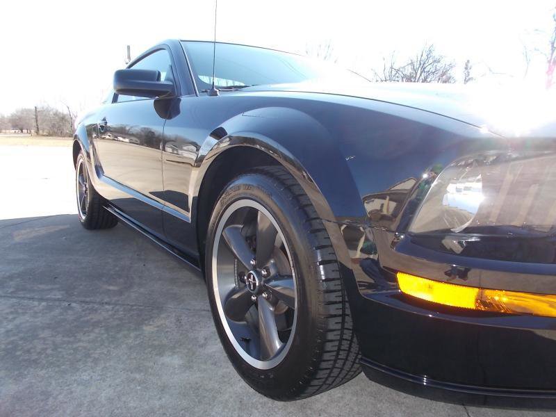 Used 2009 Ford Mustang GT image 22