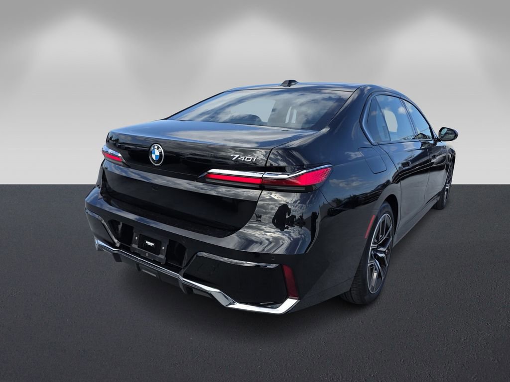 Certified 2023 BMW 740i 740i image 4