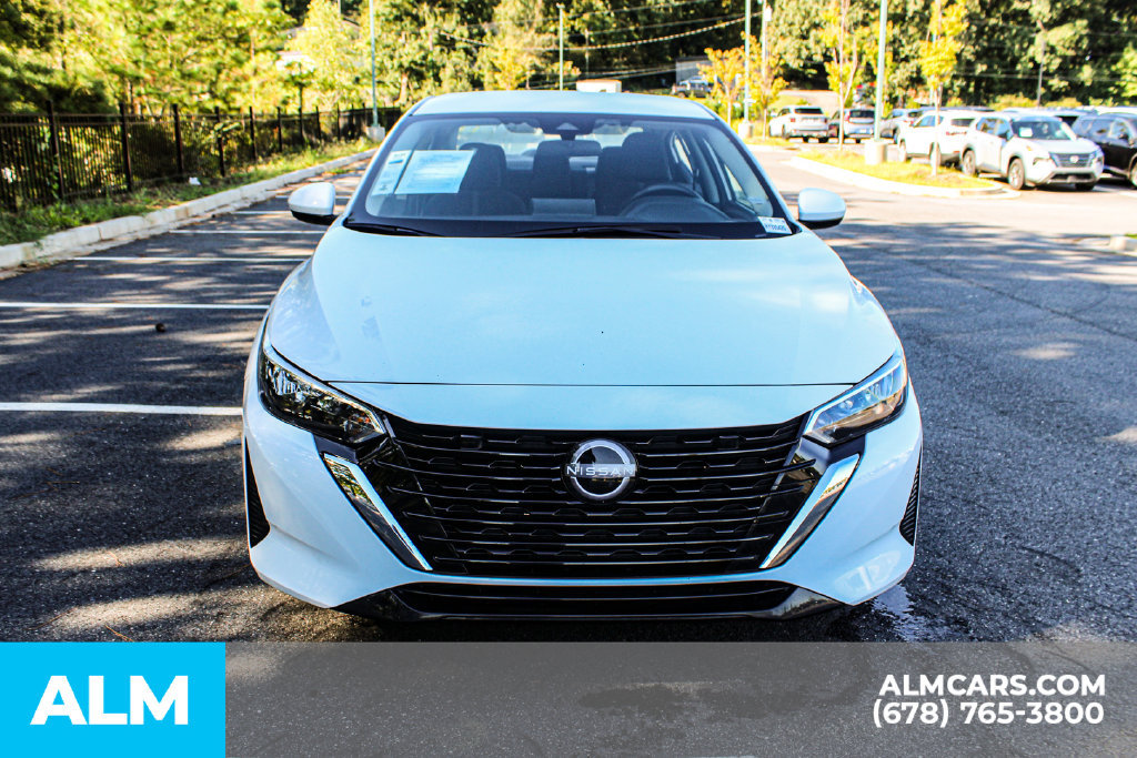 Used 2024 Nissan Sentra SV FWD image 9