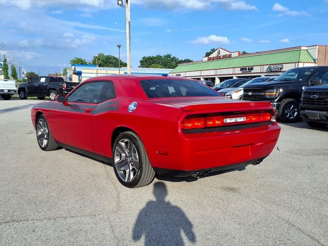 Used 2012 Dodge Challenger R/T RWD image 21