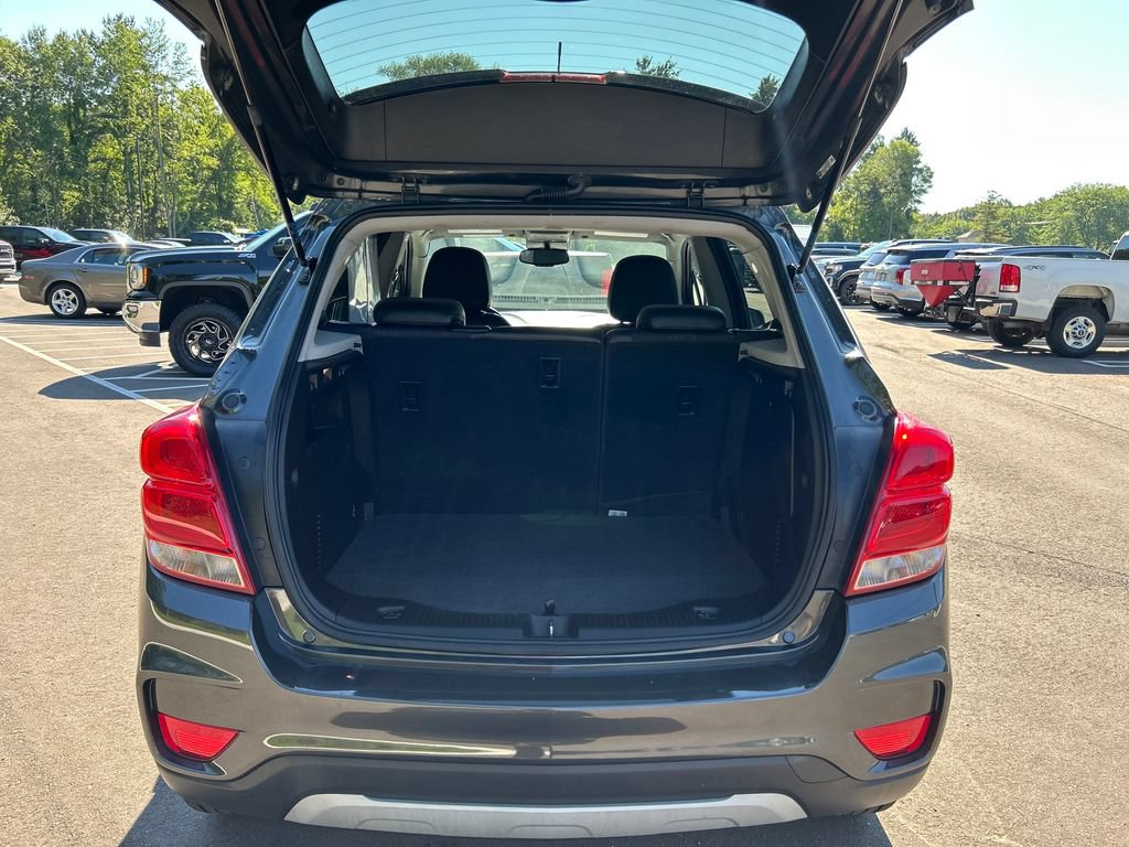 Used 2019 Chevrolet Trax LT w/ LT Convenience Package FWD image 15