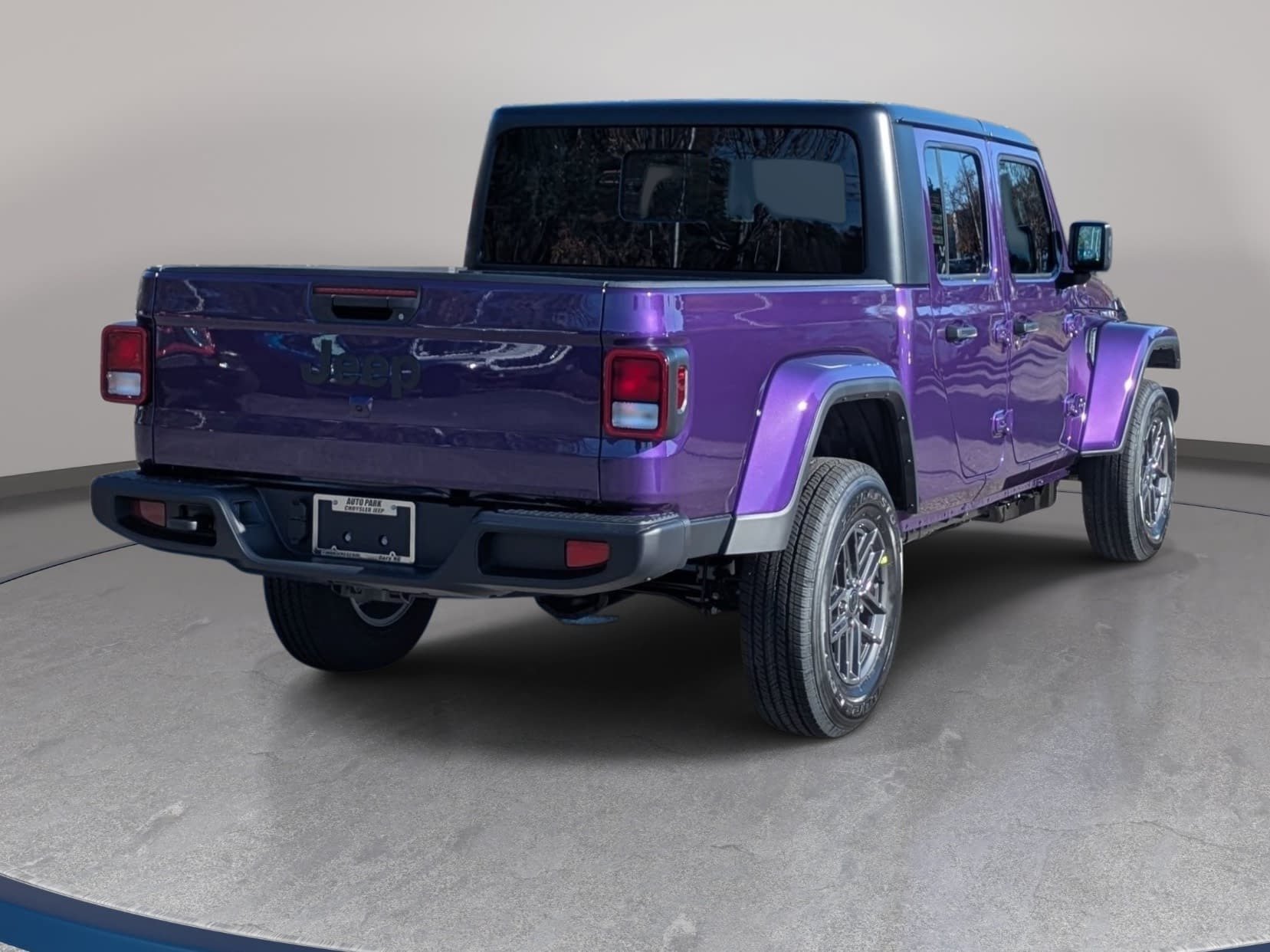New 2026 Jeep Gladiator Sport AWD/4WD image 5