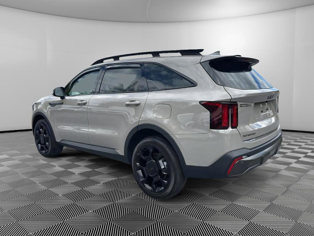 Used 2025 Kia Sorento X-Line EX AWD/4WD image 3