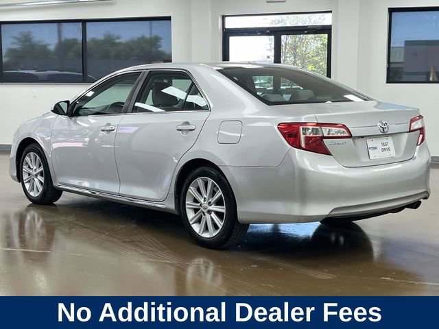 Used 2013 Toyota Camry XLE w/ Leather Pkg FWD image 8
