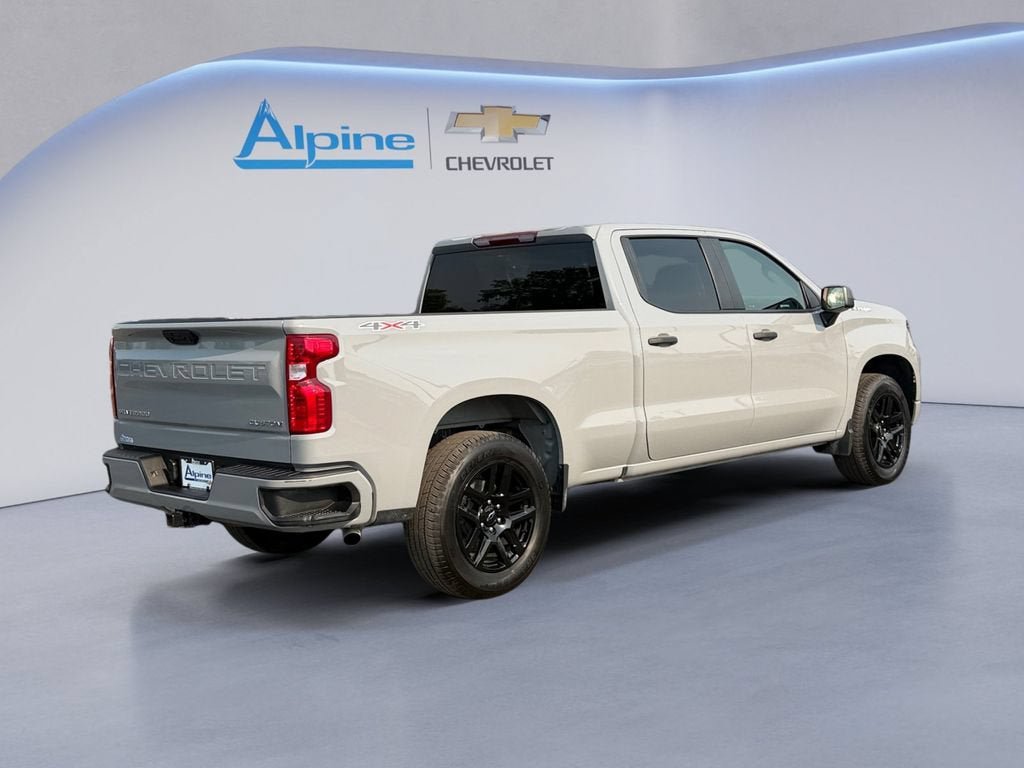 Used 2024 Chevrolet Silverado 1500 Custom AWD/4WD image 5