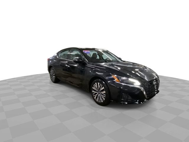 Used 2024 Nissan Altima 2.5 SV image 4