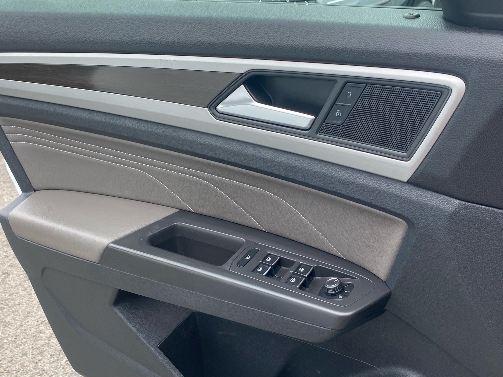 Certified 2022 Volkswagen Atlas SE AWD/4WD image 17