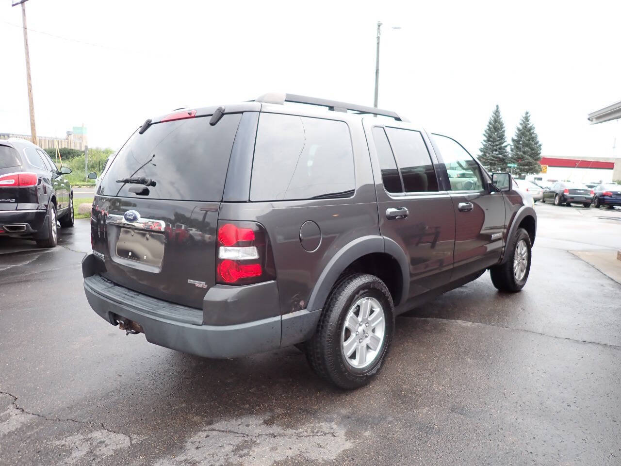 Used 2007 Ford Explorer XLT AWD/4WD image 6