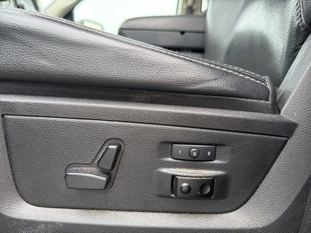 Used 2015 RAM 1500 Laramie w/ Convenience Group image 19