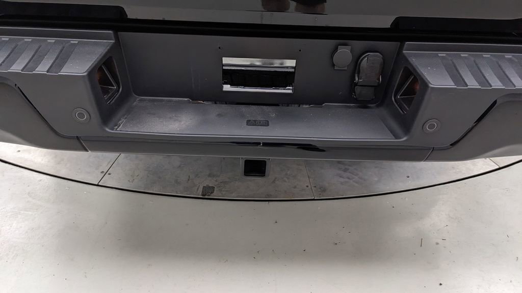 Certified 2025 Ford F150 XLT w/ Equipment Group 301A Standard image 6