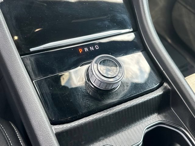 Used 2025 Jeep Grand Cherokee L Laredo AWD/4WD image 4