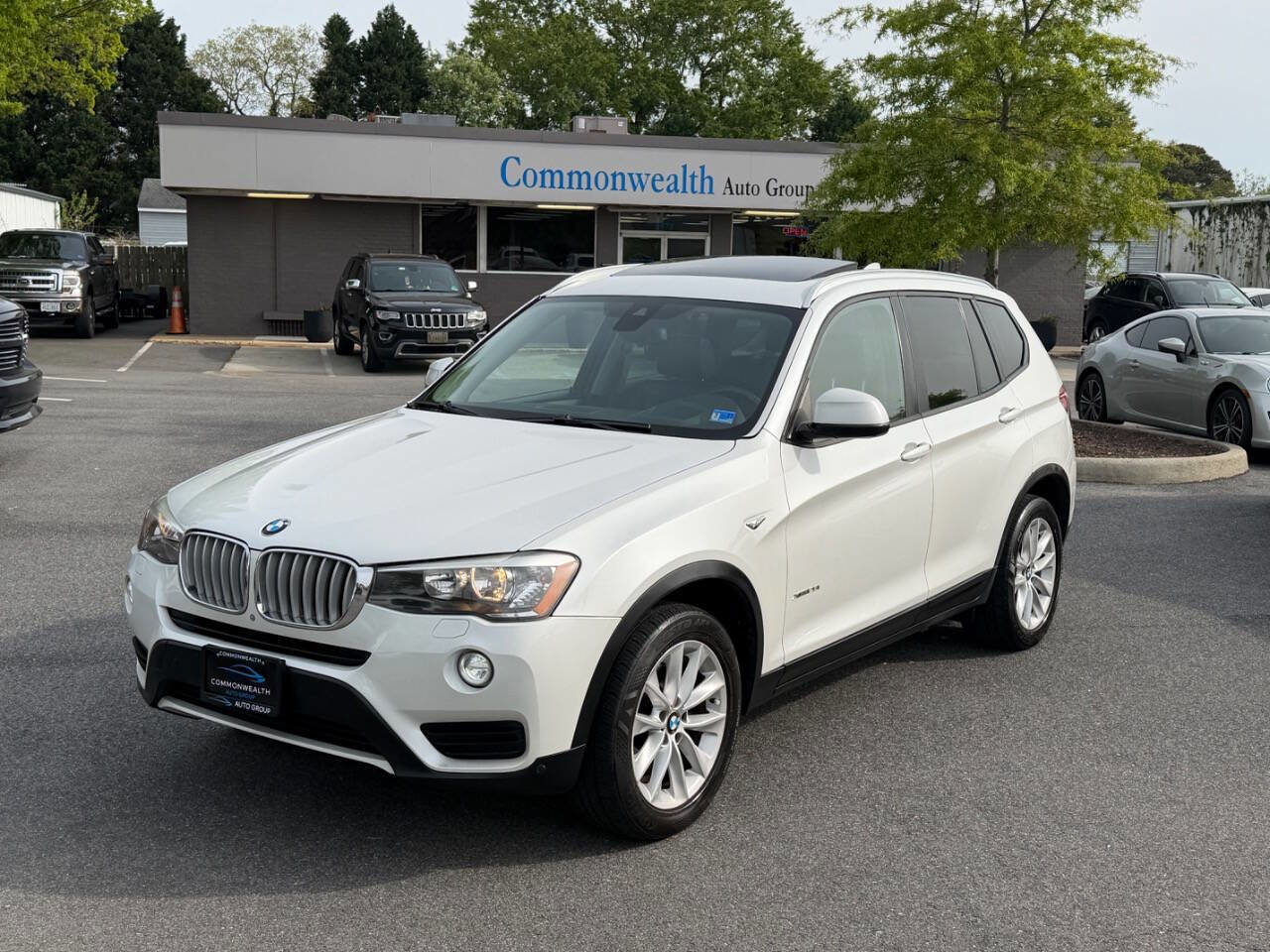 Used 2015 BMW X3 xDrive28i image 1