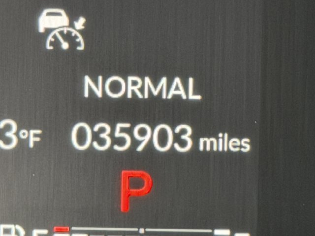 Certified 2024 Honda Pilot Touring image 39