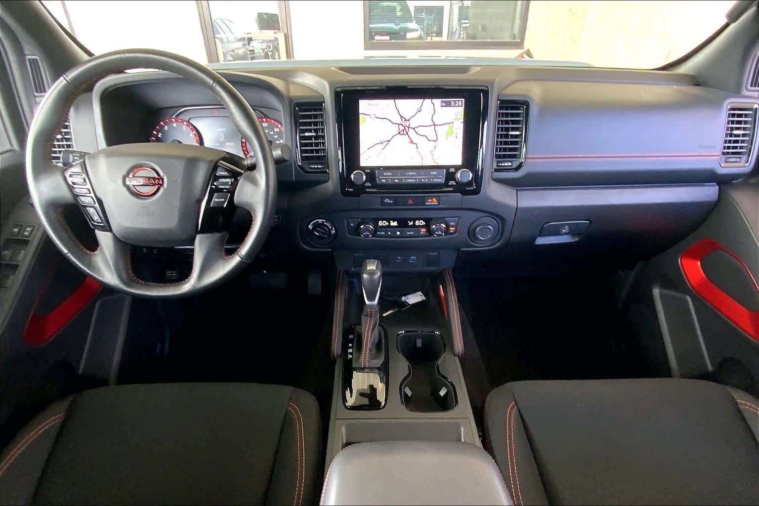 Used 2024 Nissan Frontier PRO-4X w/ Off-Road Protection Package AWD/4WD image 15