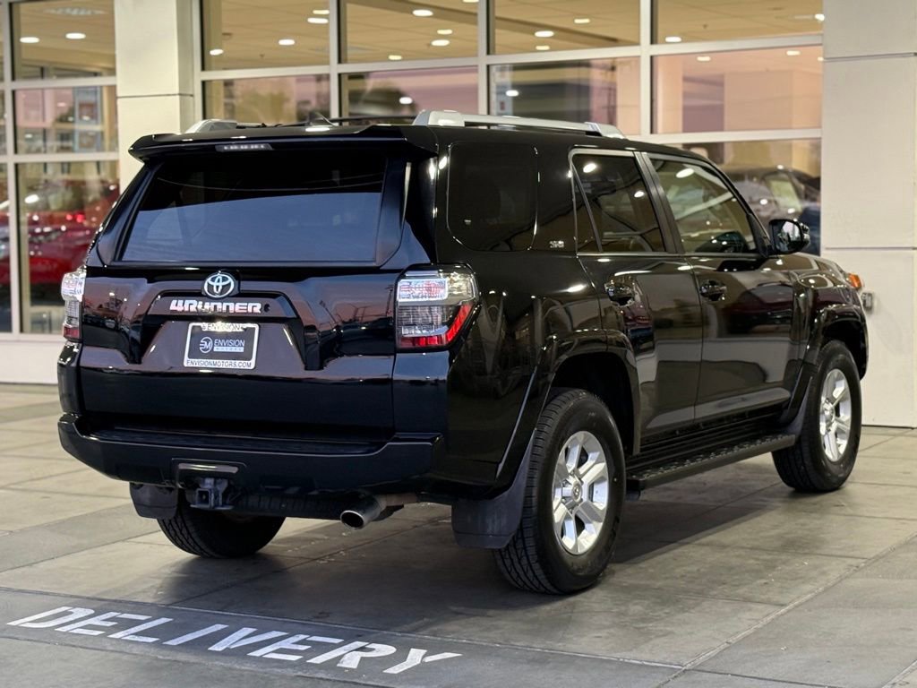Certified 2018 Toyota 4Runner SR5 Premium image 12