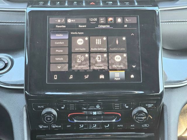 Used 2022 Jeep Grand Cherokee L Laredo image 40