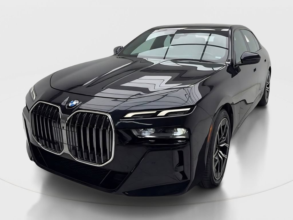 Used 2024 BMW 740i RWD image 5