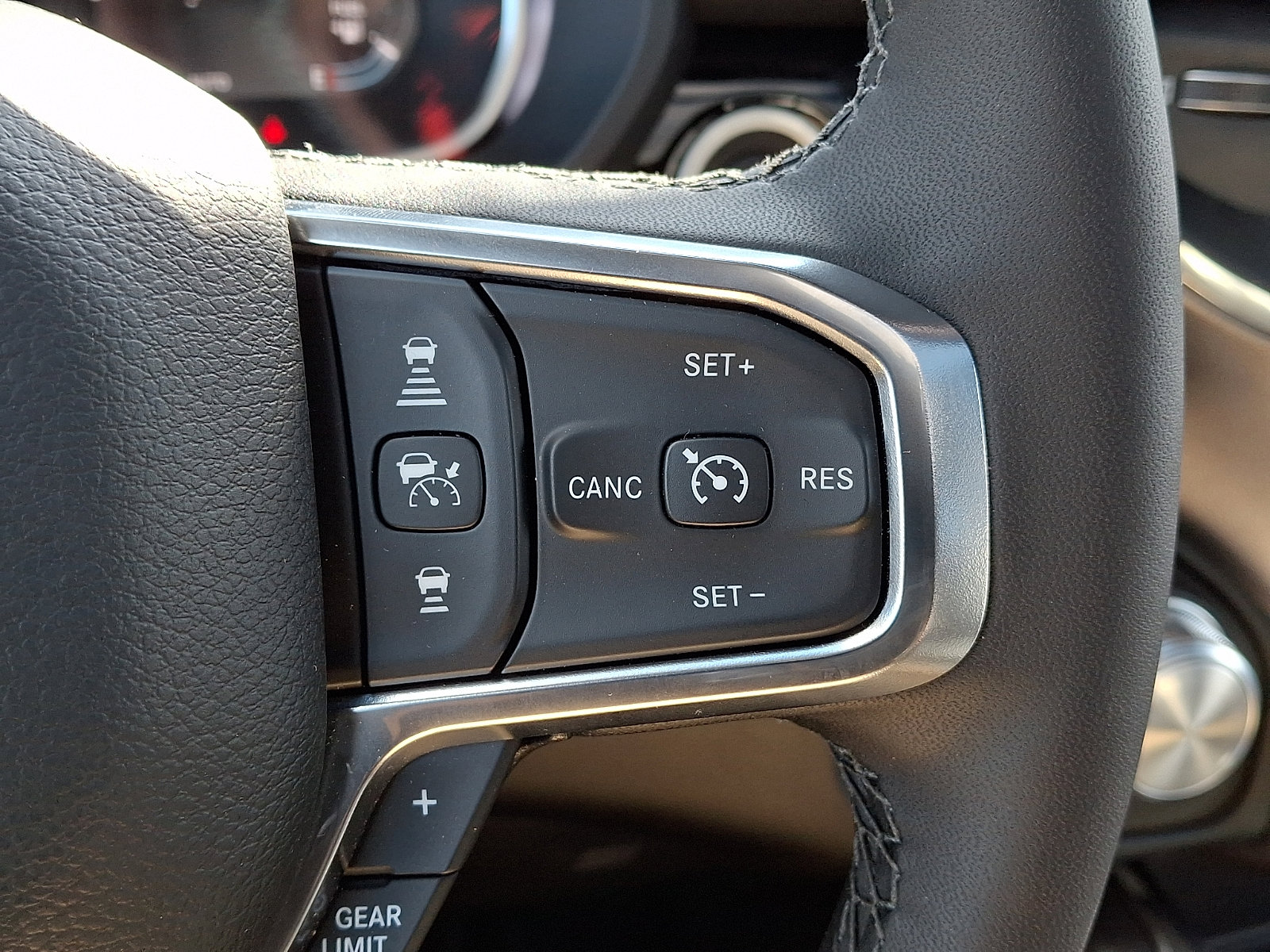 Used 2026 RAM 1500 Laramie w/ Night Edition image 29