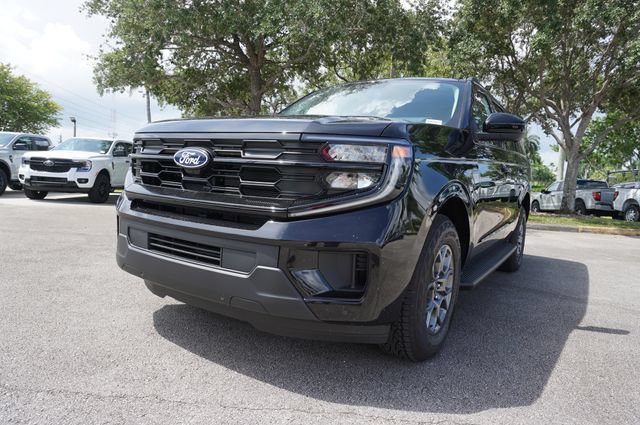 New 2027 Ford Expedition Active RWD image 16