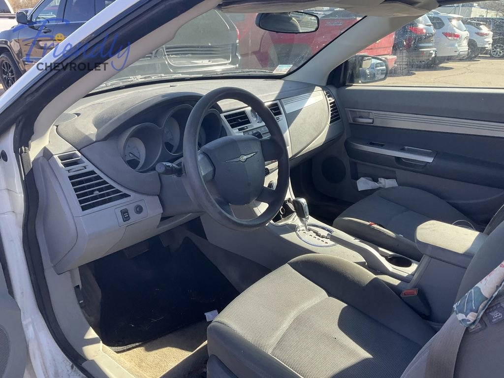 Used 2008 Chrysler Sebring LX w/ Convenience Group FWD image 6