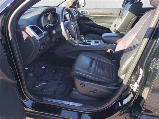 Used 2018 Jeep Grand Cherokee Limited image 17