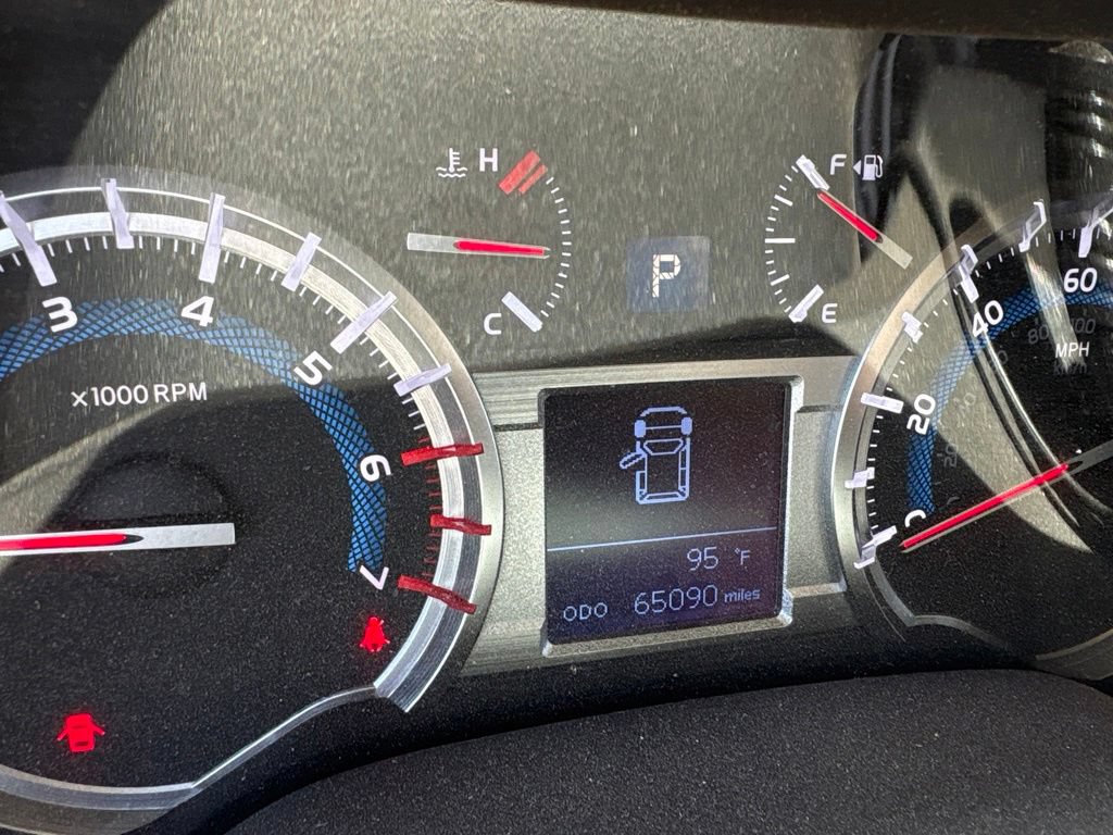 Used 2019 Toyota 4Runner SR5 AWD/4WD image 22