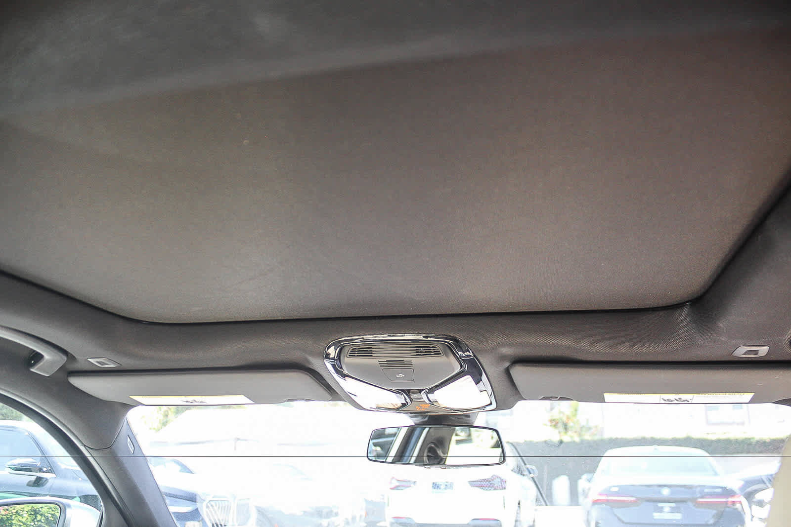 Used 2026 BMW 330i Sedan w/ Convenience Package RWD image 15