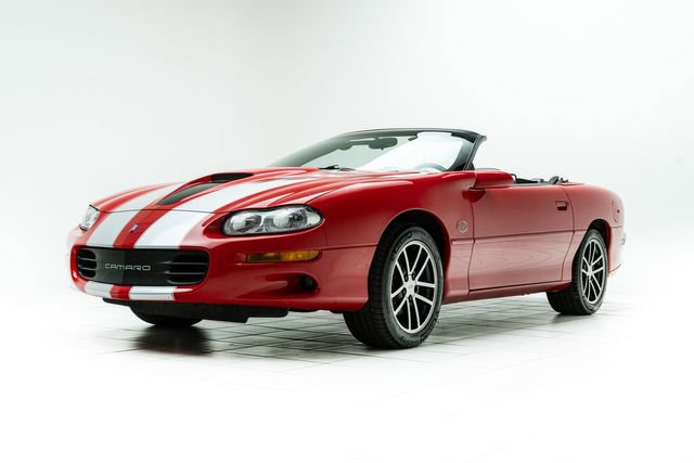 Used 2002 Chevrolet Camaro Z28 w/ SS Performance/Appearance Pkg RWD image 8