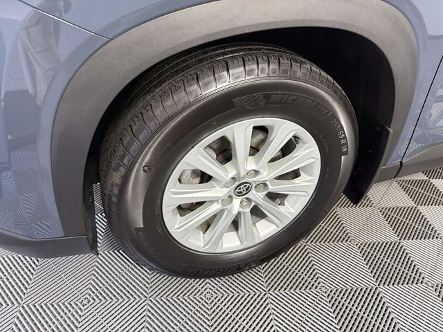 Used 2024 Toyota Grand Highlander AWD image 9