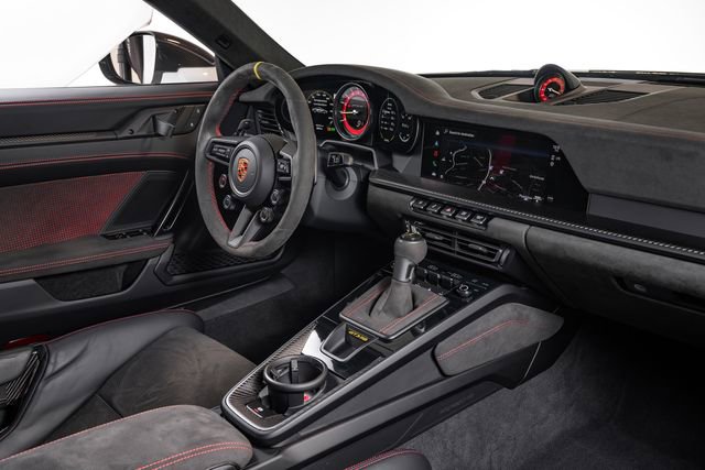Used 2025 Porsche 911 GT3 RS RWD image 46