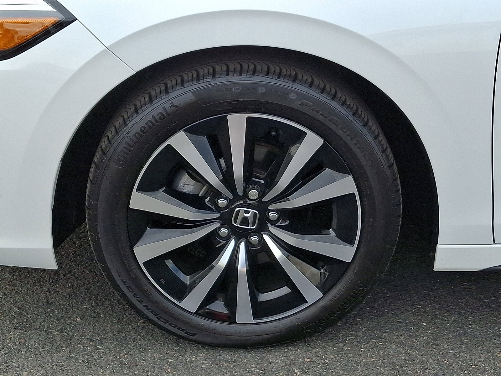 Used 2024 Honda Civic EX-L image 28