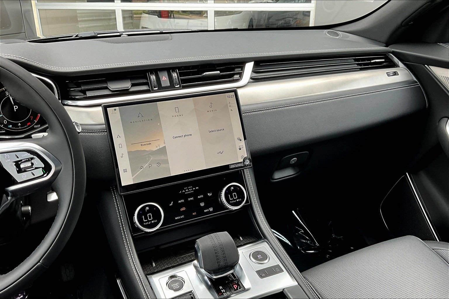 New 2026 Jaguar F-PACE R-Dynamic S AWD/4WD image 7