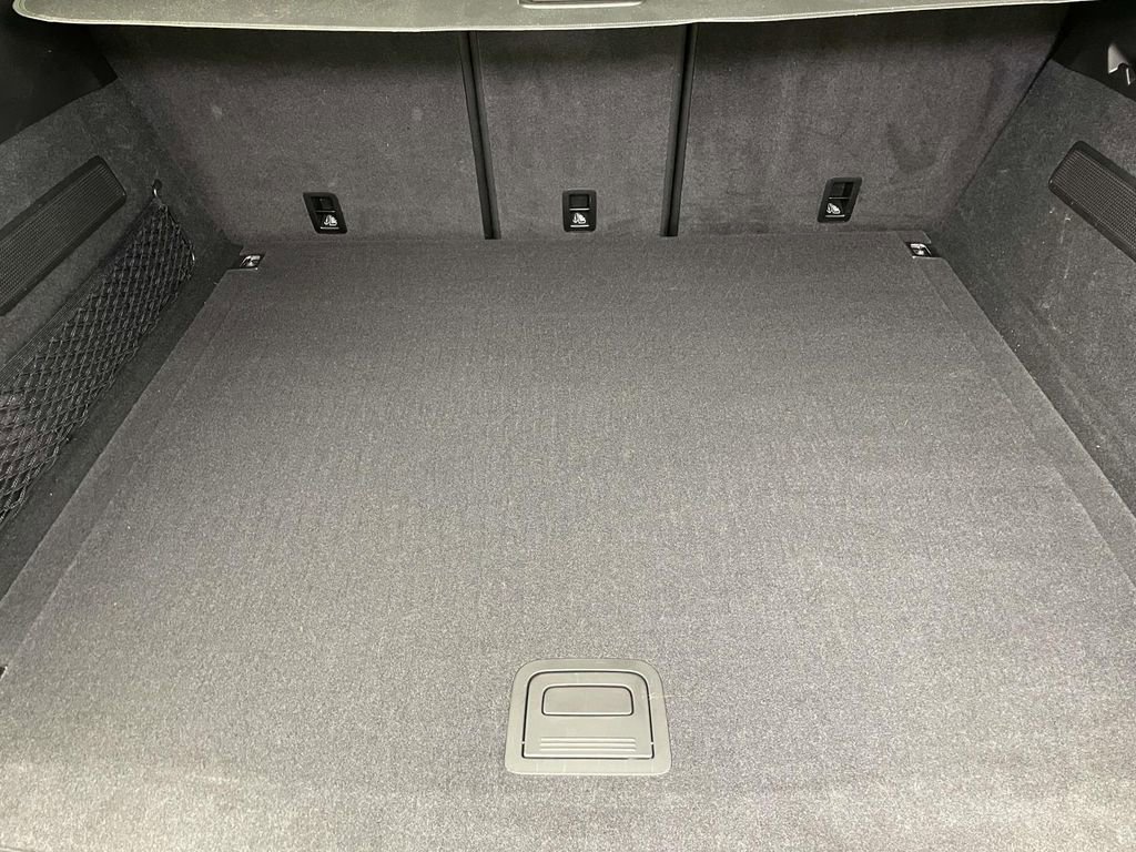 Used 2025 Porsche Cayenne S image 20