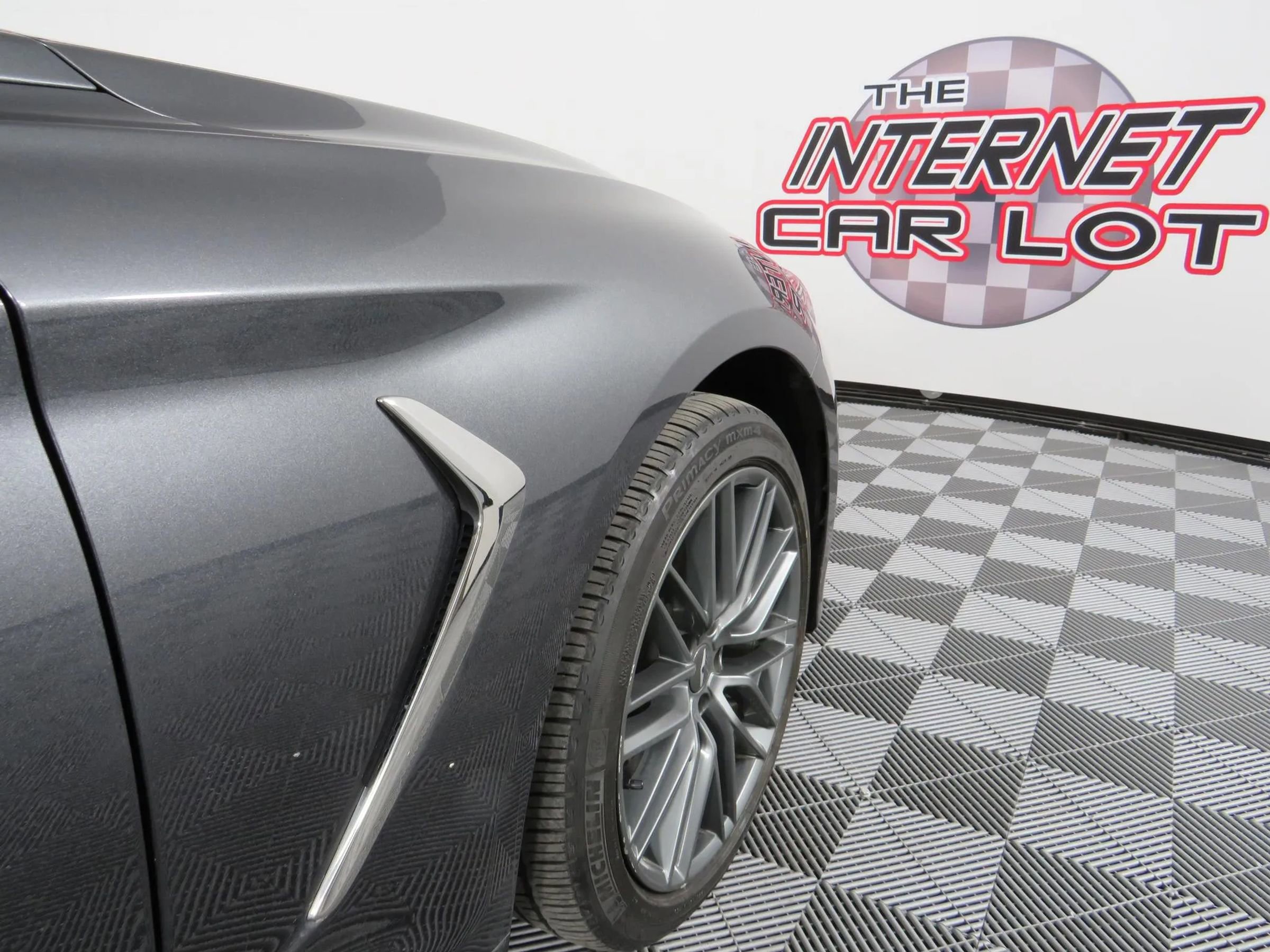 Used 2019 Genesis G70 2.0T Advanced image 33