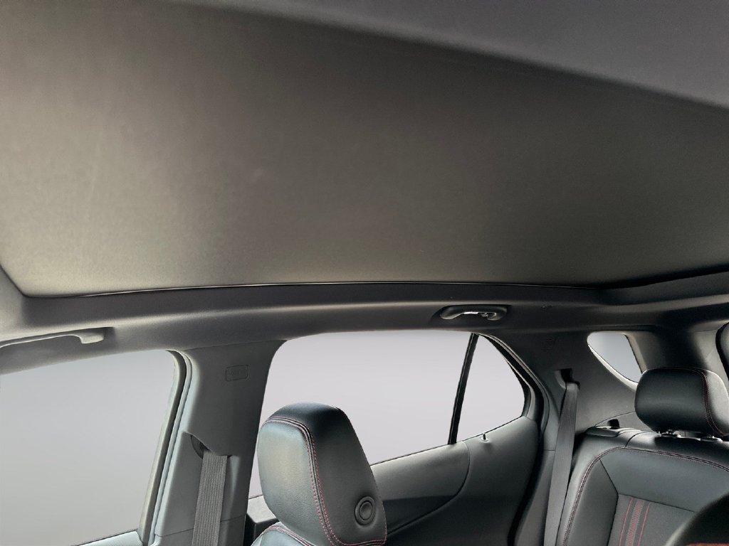 Used 2022 Chevrolet Equinox RS FWD image 15