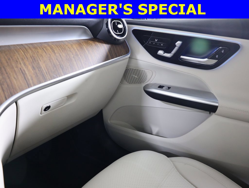 Certified 2025 Mercedes-Benz GLC 300 4MATIC image 18