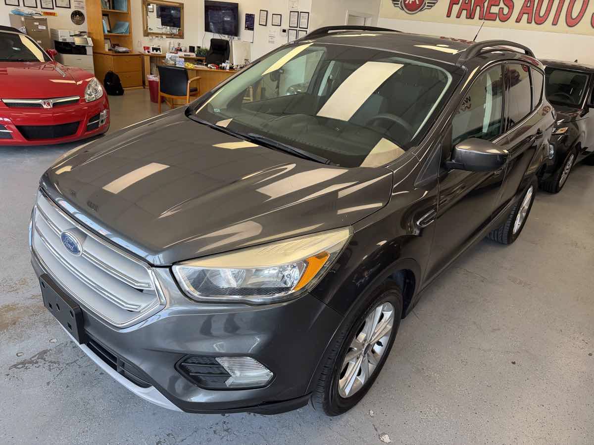 Used 2018 Ford Escape SE AWD/4WD image 10