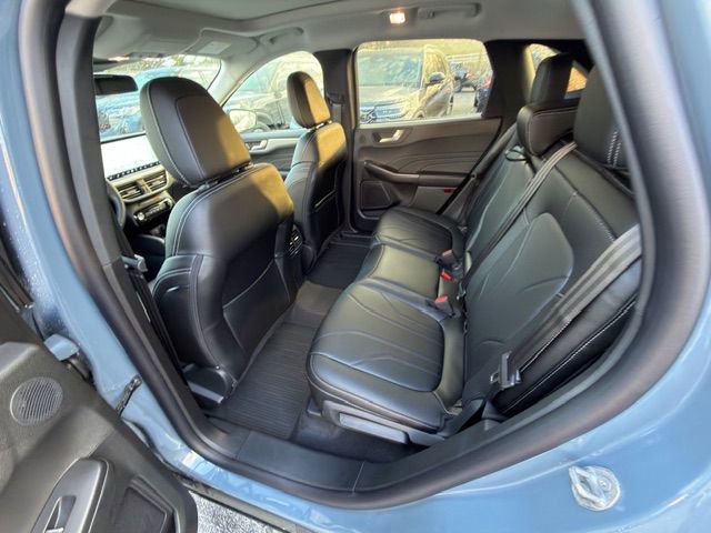 New 2026 Ford Escape SE w/ PHEV Premium Package image 7