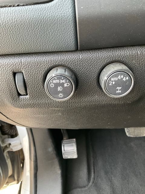 Used 2022 Chevrolet Colorado Z71 AWD/4WD image 23