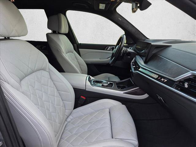Certified 2024 BMW X7 xDrive40i w/ M Sport Package AWD/4WD image 22